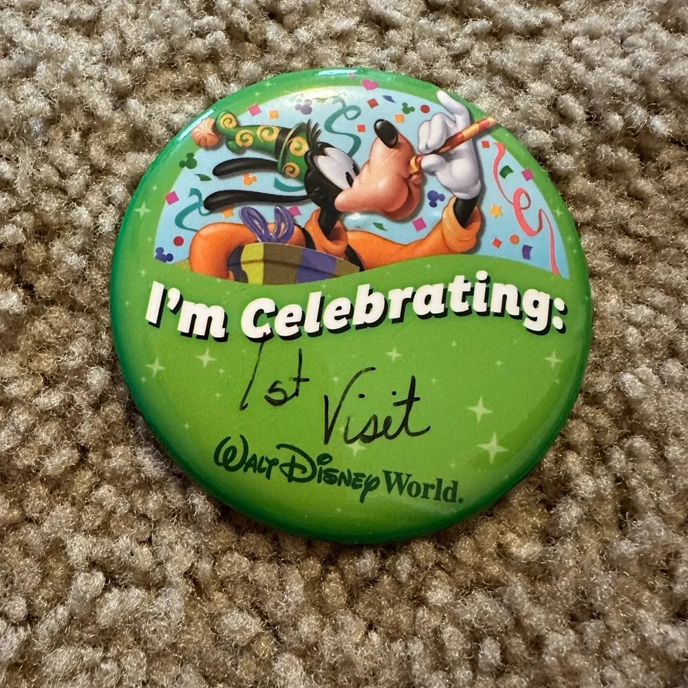 Walt Disney World “First Visit” Green Celebration Pins